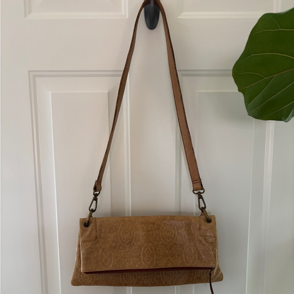 RARE HOBO EUC Vintage crossbody bag.